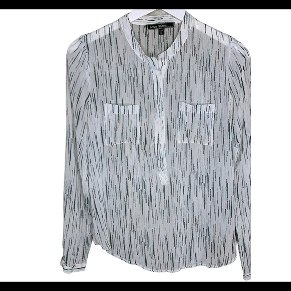 LOVE STITCH Collarless Print Pocket Blouse With Long Sleeves Ivory Size Medium - Picture 3 of 7